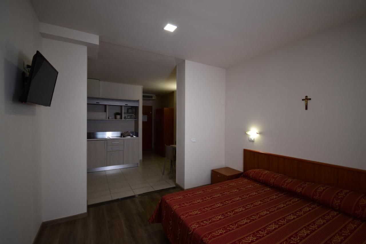 Hotel E Appartamenti La Solaria San Giovanni Rotondo Kültér fotó