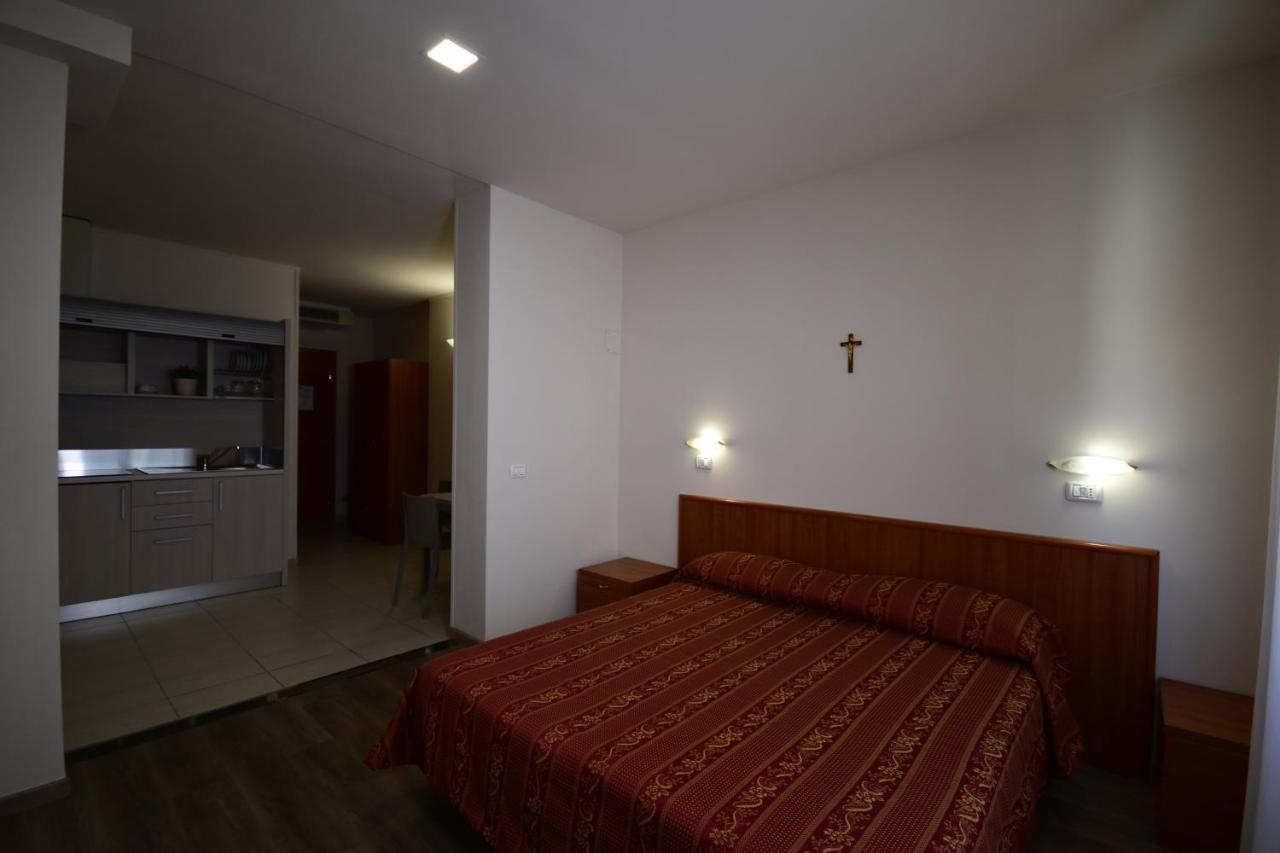 Hotel E Appartamenti La Solaria San Giovanni Rotondo Kültér fotó