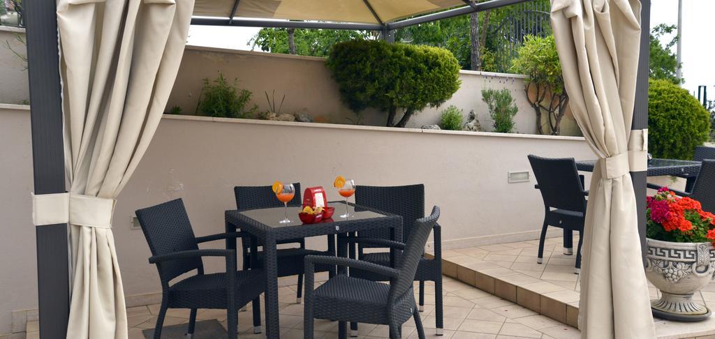 Hotel E Appartamenti La Solaria San Giovanni Rotondo Kültér fotó
