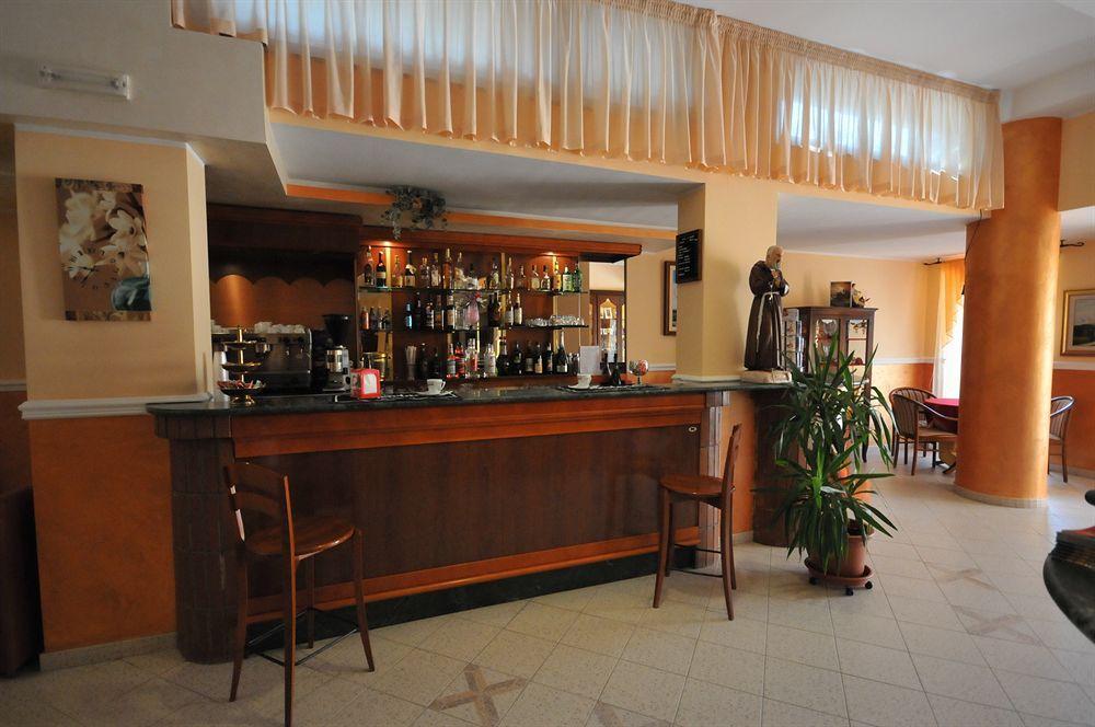 Hotel E Appartamenti La Solaria San Giovanni Rotondo Kültér fotó